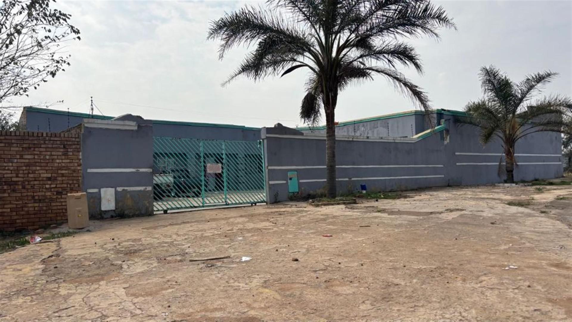 Front View of property in Lenasia