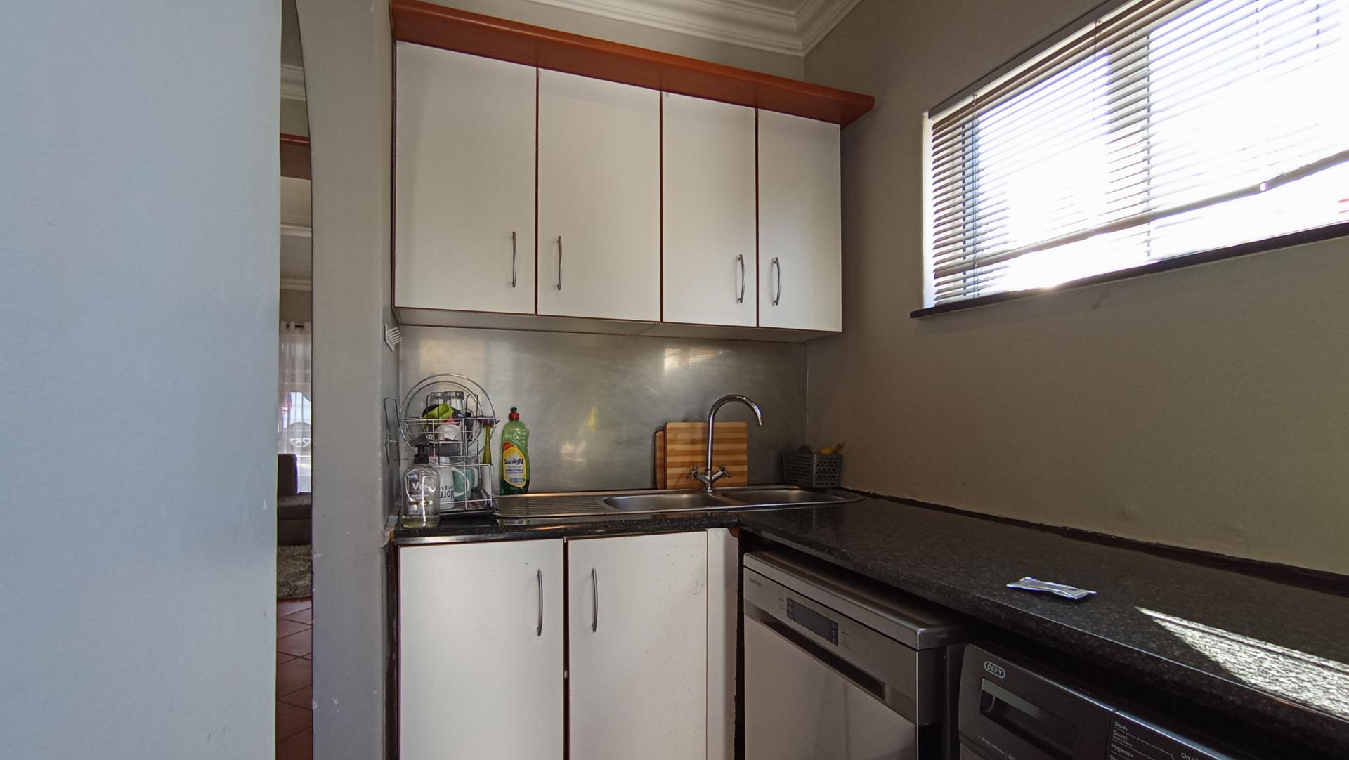 Scullery - 4 square meters of property in Lyndhurst