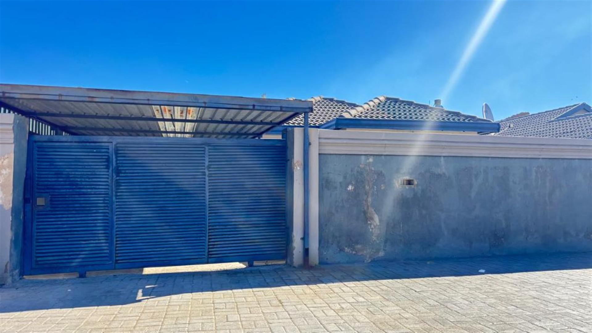 Front View of property in Kagiso