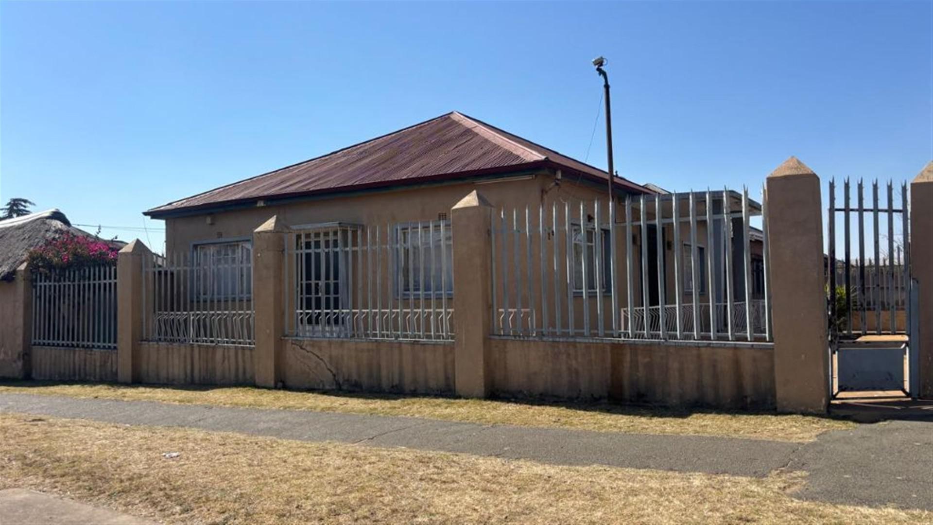Front View of property in Kenilworth - JHB