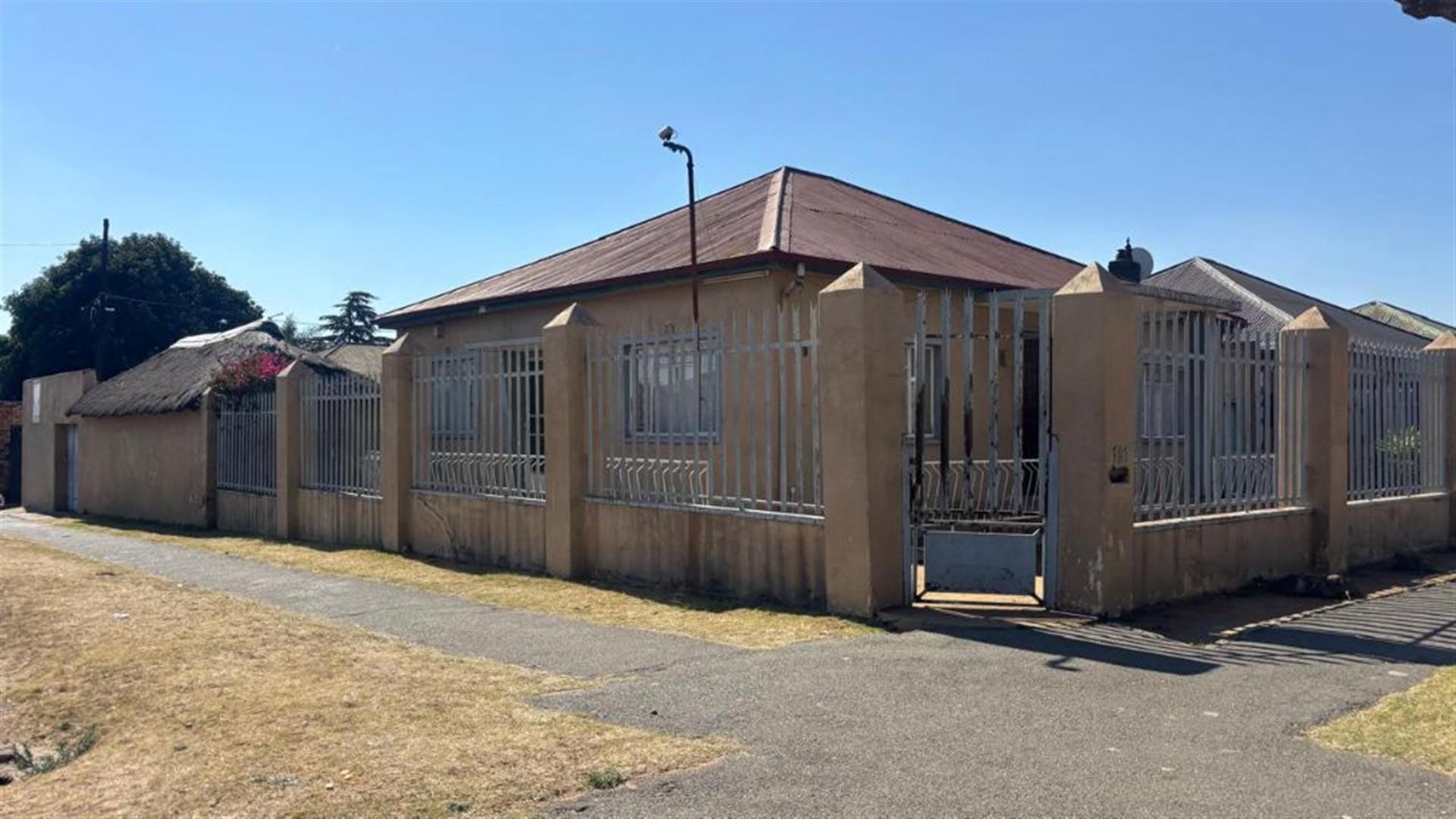 Front View of property in Kenilworth - JHB