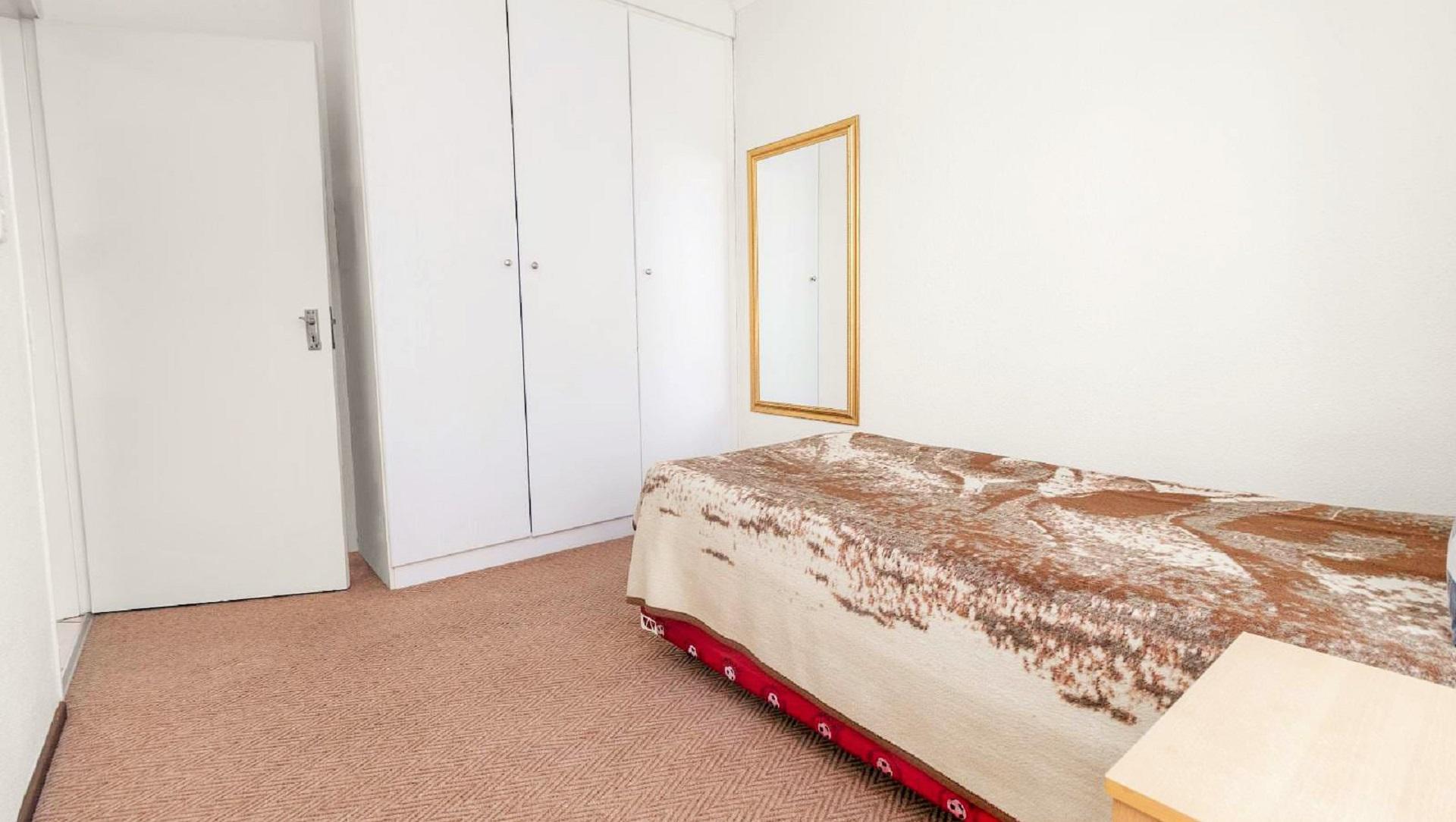 Bed Room 1 of property in Willowbrook