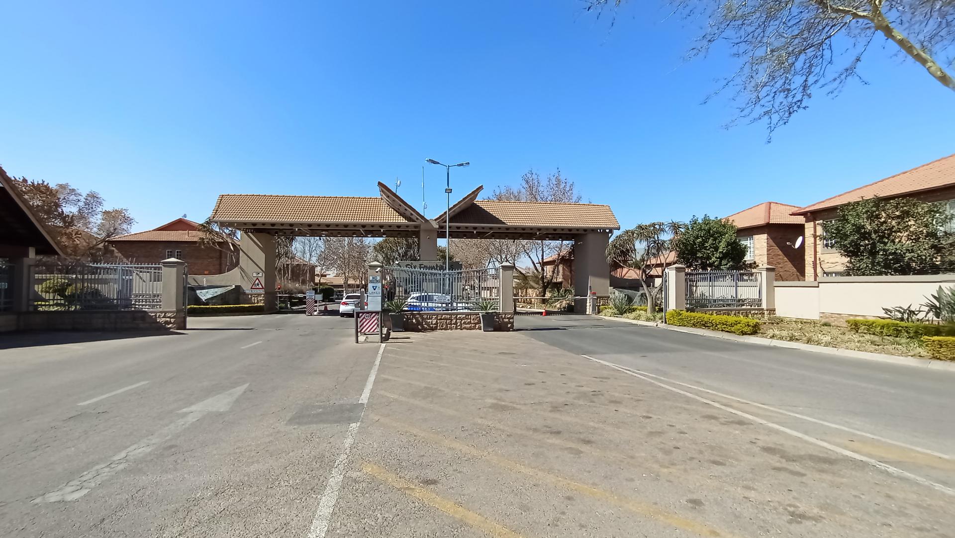 Front View of property in Six Fountains Estate