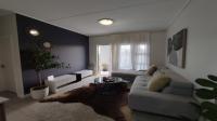 Lounges - 22 square meters of property in Linbro Park A.H.