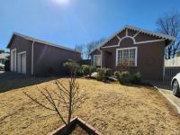 3 Bedroom 2 Bathroom Simplex for Sale for sale in Verwoerdpark