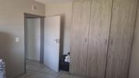 Bed Room 2 - 12 square meters of property in Heuweloord