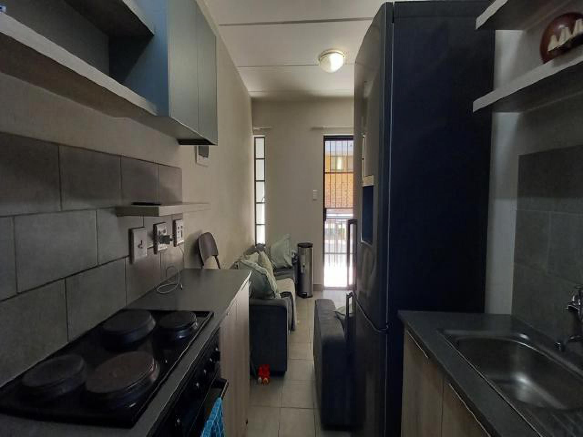 Kitchen of property in Lotus Gardens