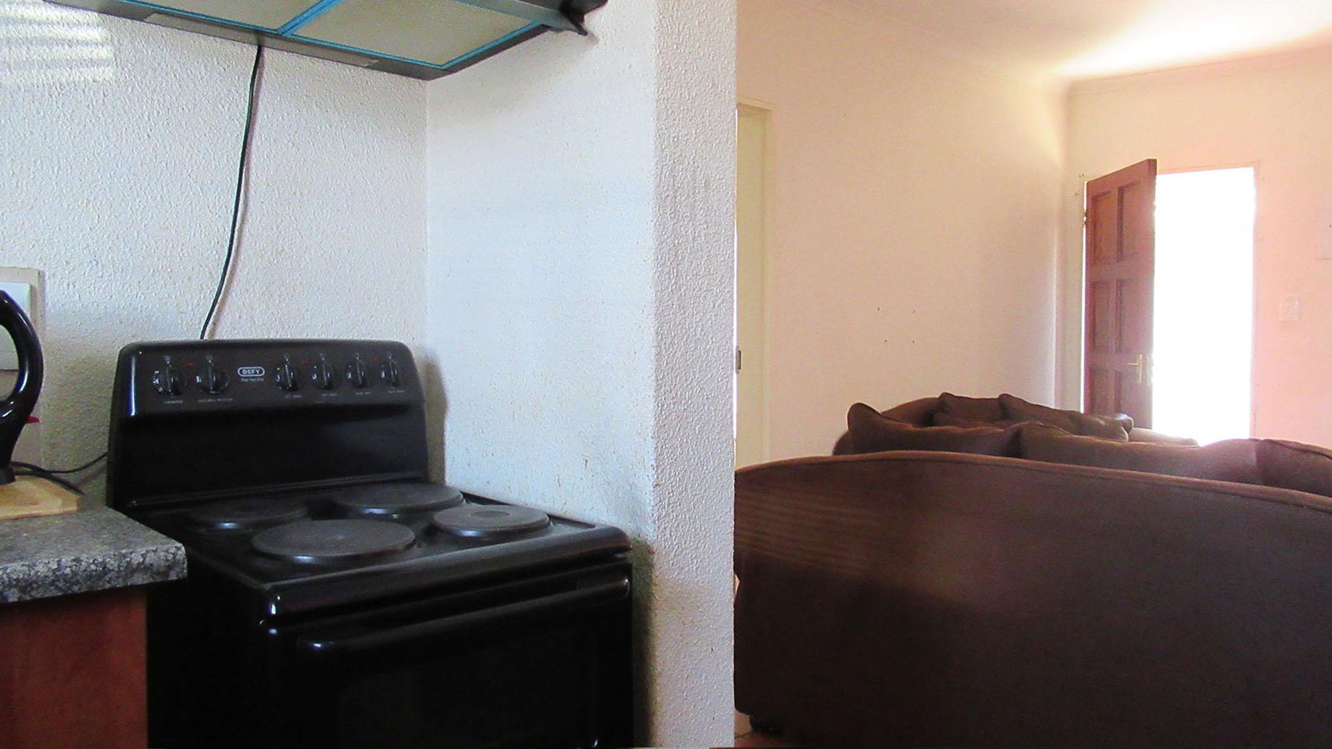 Kitchen - 4 square meters of property in Orion Park