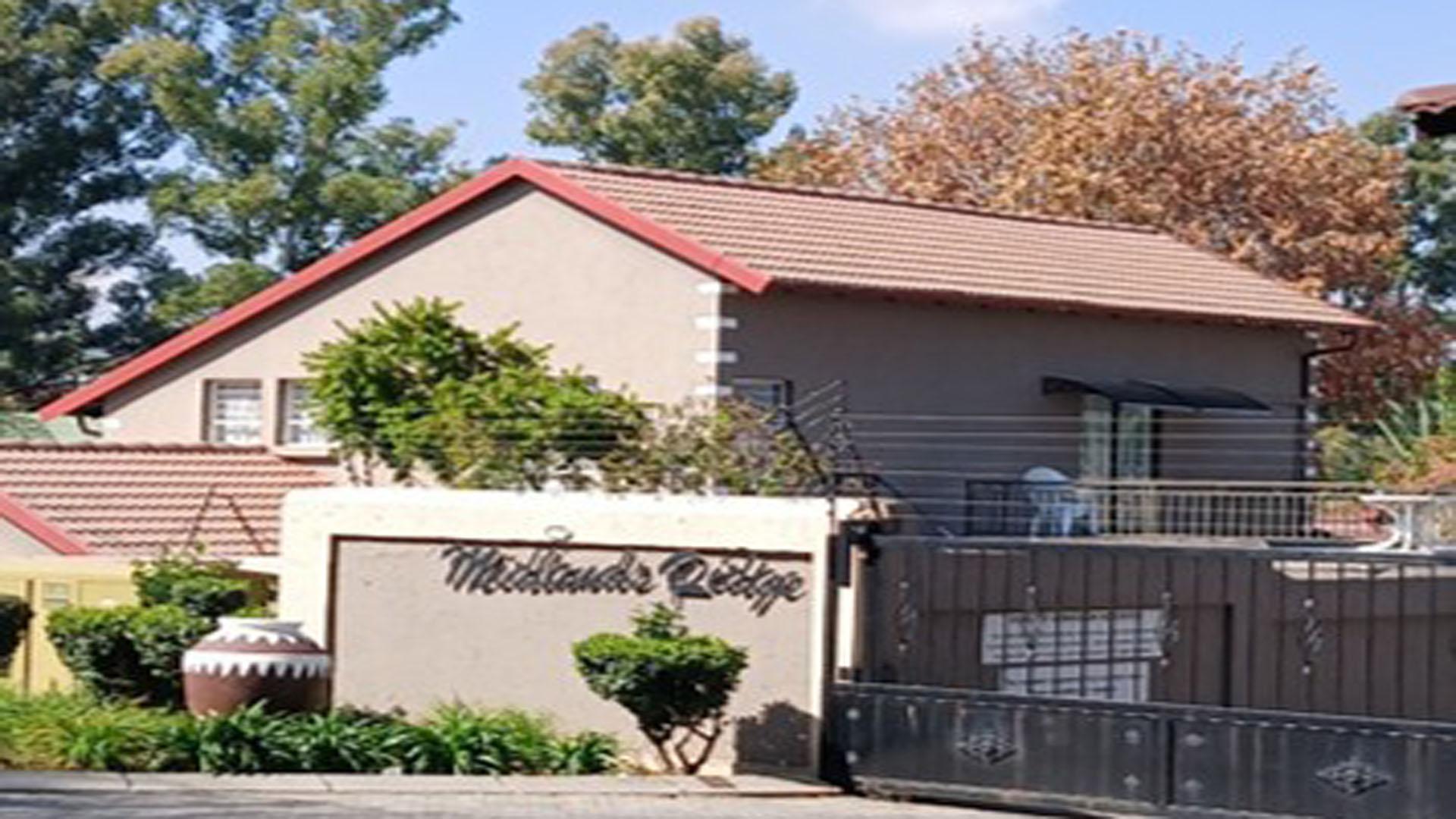 Front View of property in Halfway Gardens