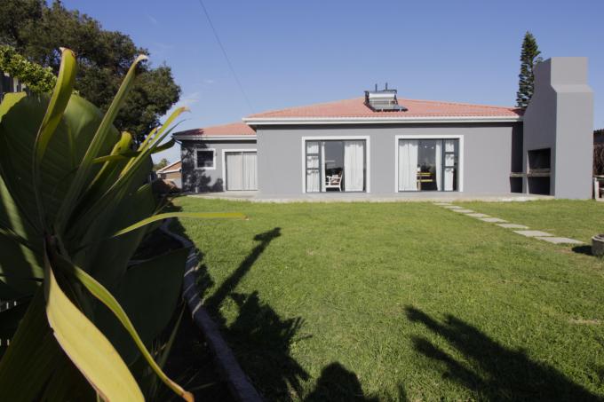 3 Bedroom House for Sale For Sale in Wavecrest - MR644286