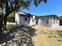 6 Bedroom 5 Bathroom Freehold Residence for Sale for sale in Oranjeville