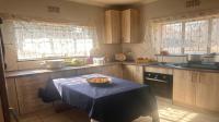 Kitchen of property in Florentia