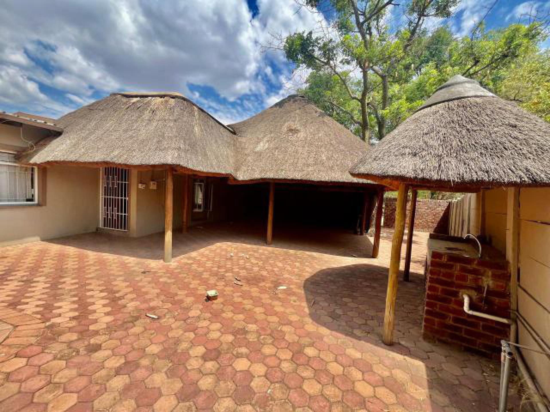 Entertainment of property in Modimolle (Nylstroom)