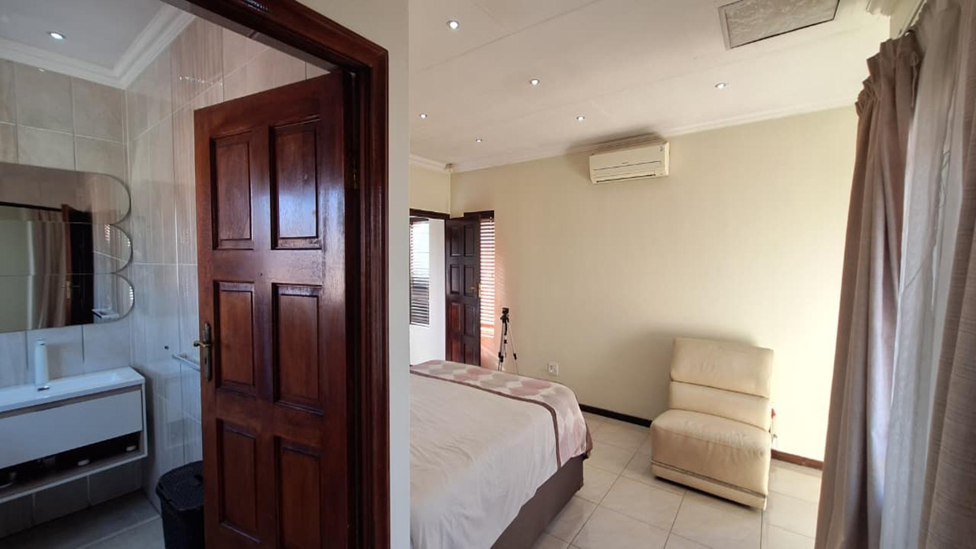 Main Bedroom - 21 square meters of property in Parkhaven
