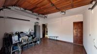 Garage - 34 square meters of property in Parkhaven