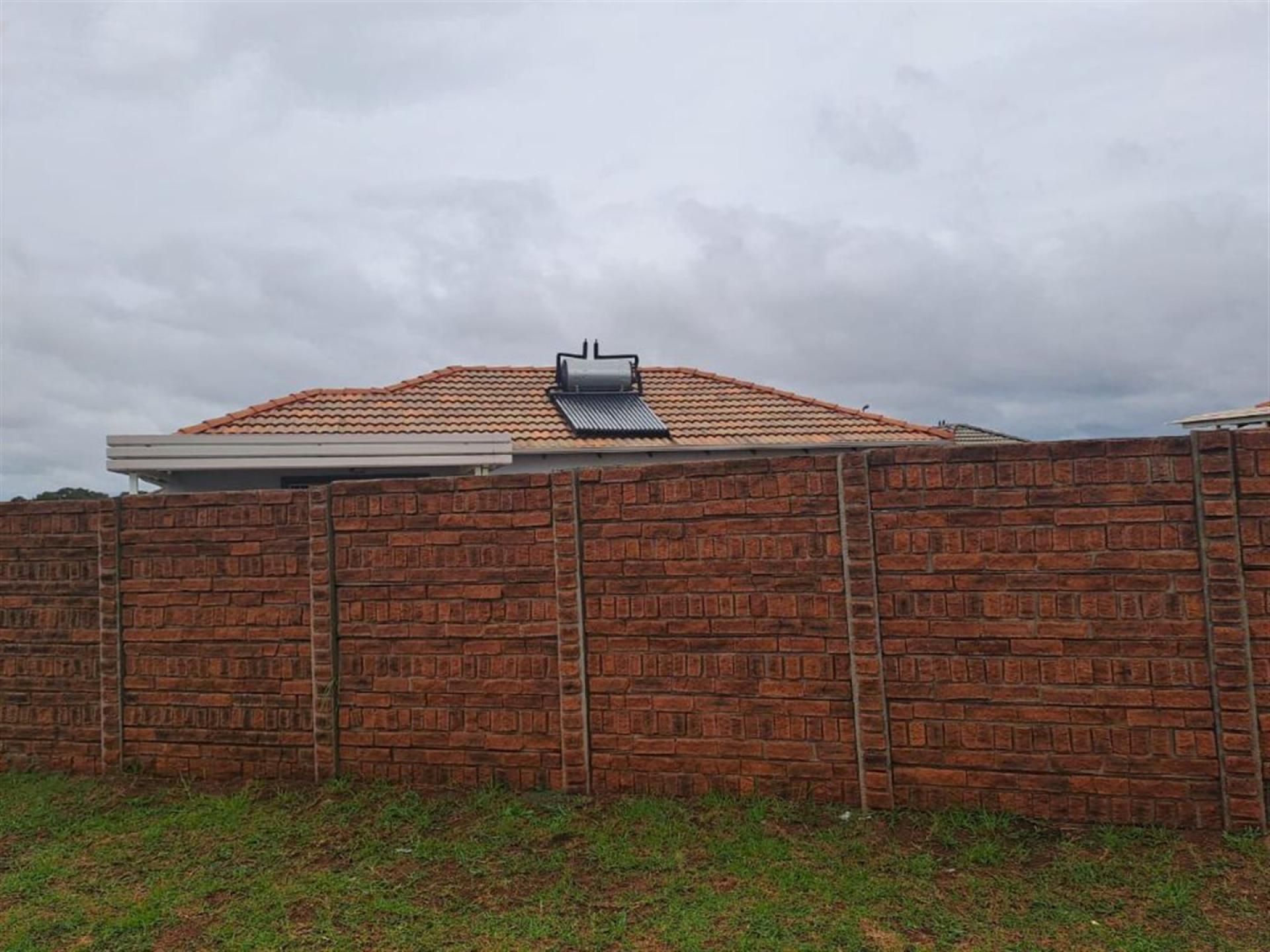 Front View of property in Sky City