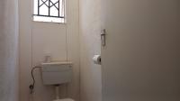 Bathroom 1 - 2 square meters of property in Protea Glen
