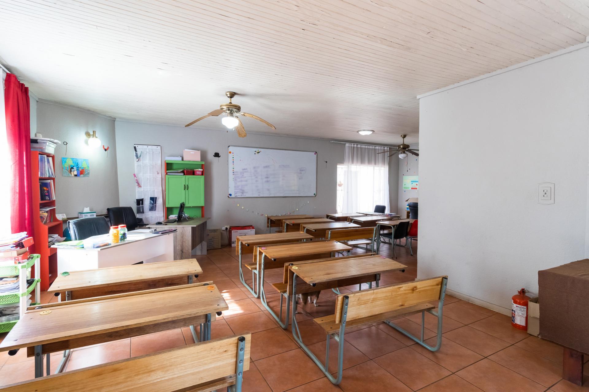 Lounges of property in Wierdapark