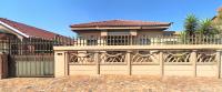 2 Bedroom 1 Bathroom House for Sale for sale in Lenasia