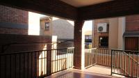 Patio - 16 square meters of property in Helderkruin