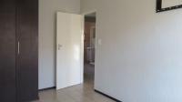 Bed Room 2 - 12 square meters of property in Helderkruin