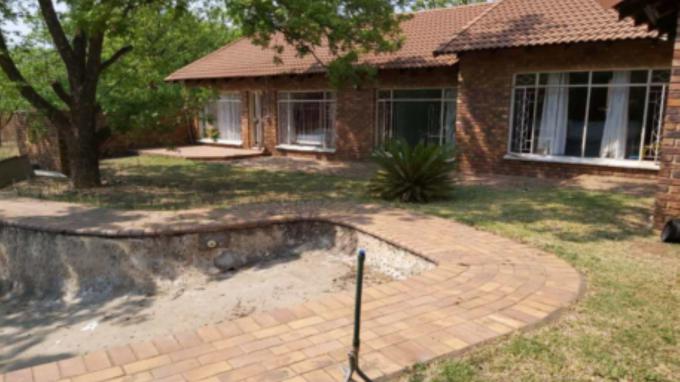 SA Home Loans Sale in Execution 3 Bedroom House for Sale in Homestead Apple Orchards AH - MR645508