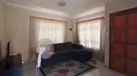 Lounges - 11 square meters of property in Soshanguve East