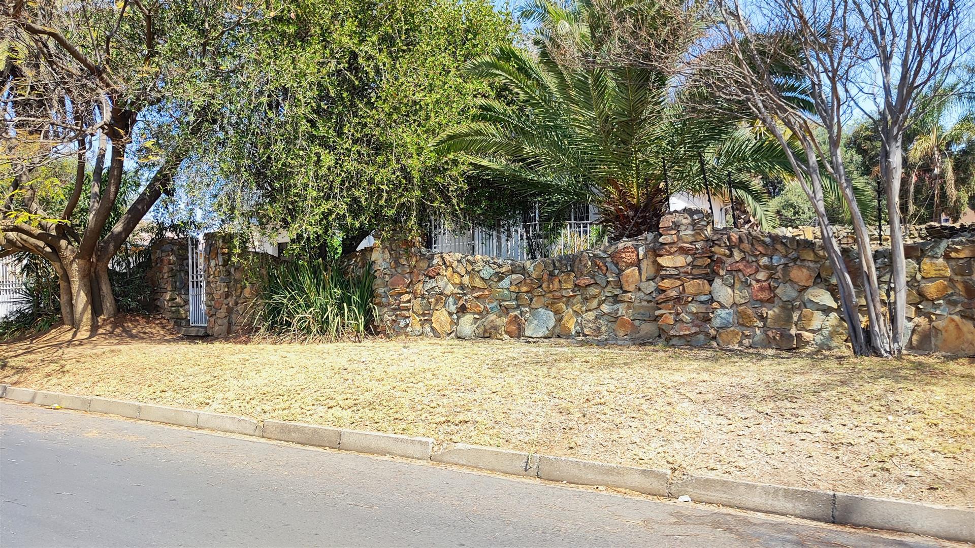 Front View of property in Edenvale