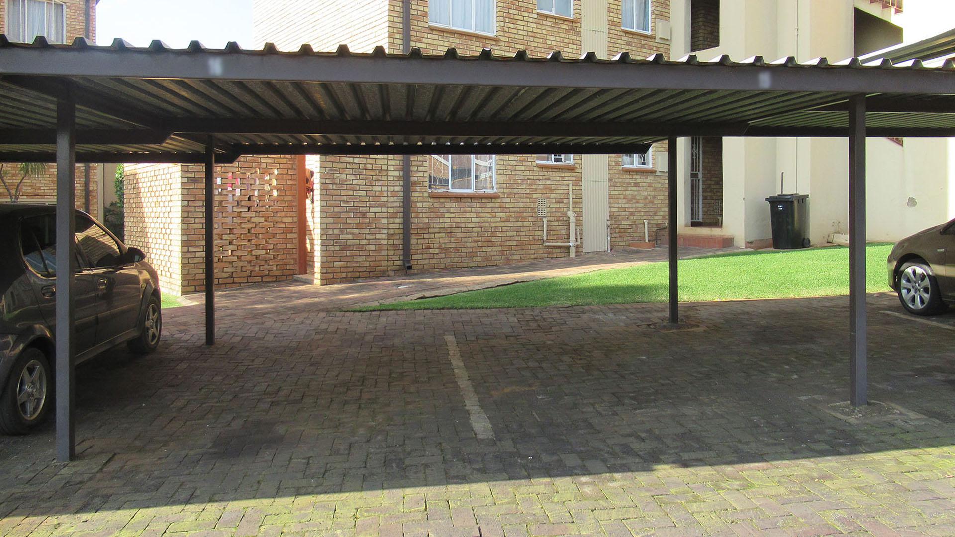 Spaces - 1 square meters of property in Horison