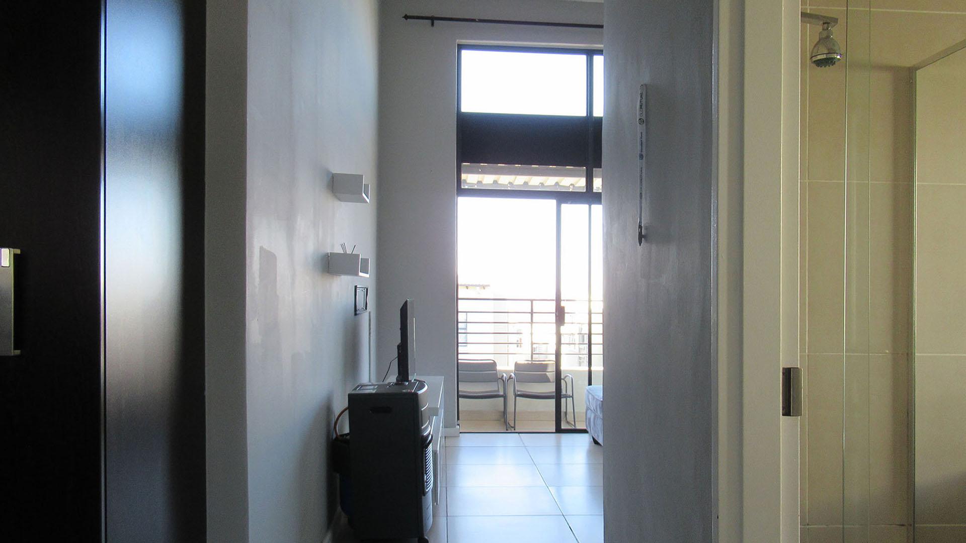 Spaces - 2 square meters of property in Fourways