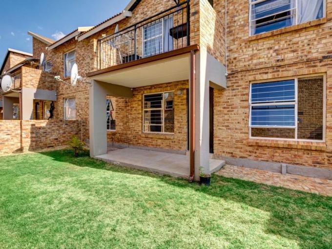 2 Bedroom Apartment for Sale For Sale in Honey Park - MR645595
