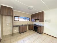 2 Bedroom 1 Bathroom Flat/Apartment for Sale for sale in Helderwyk Estate
