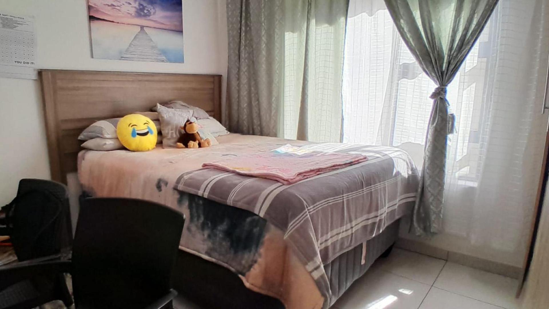 Bed Room 2 of property in Bendor