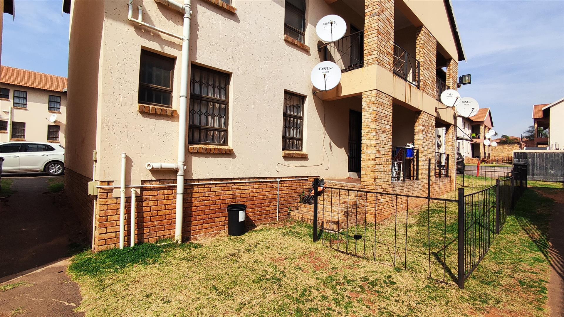 Backyard of property in Groblerpark