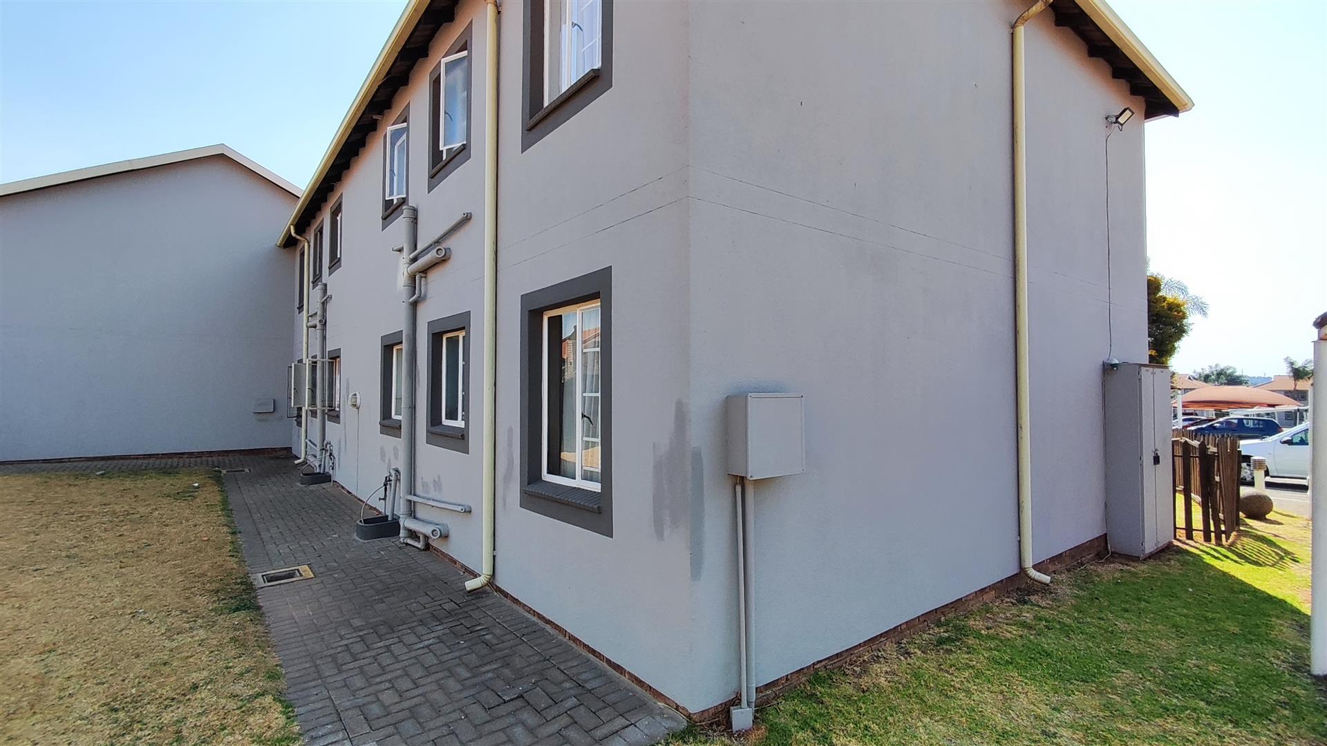 Backyard of property in Glen Marais