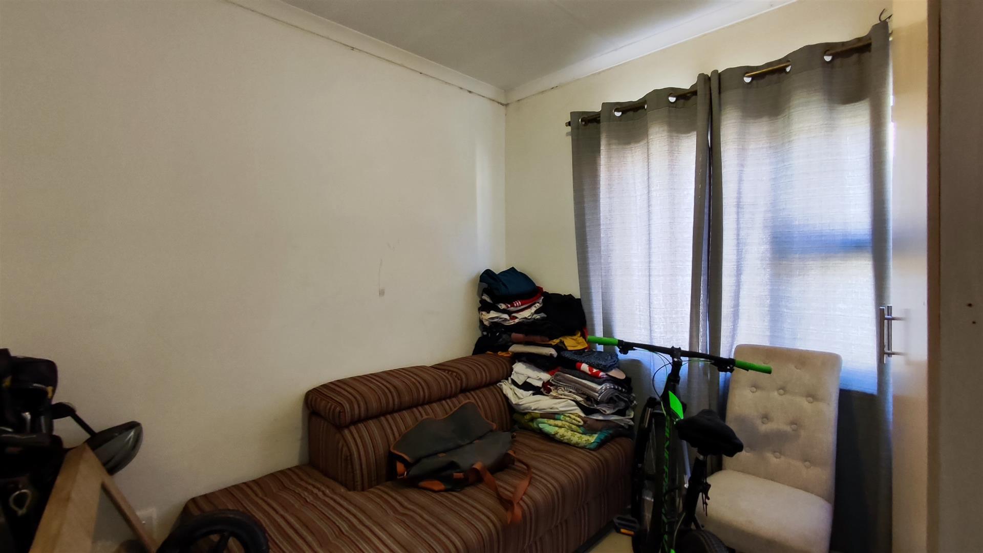 Bed Room 2 - 9 square meters of property in Witfield