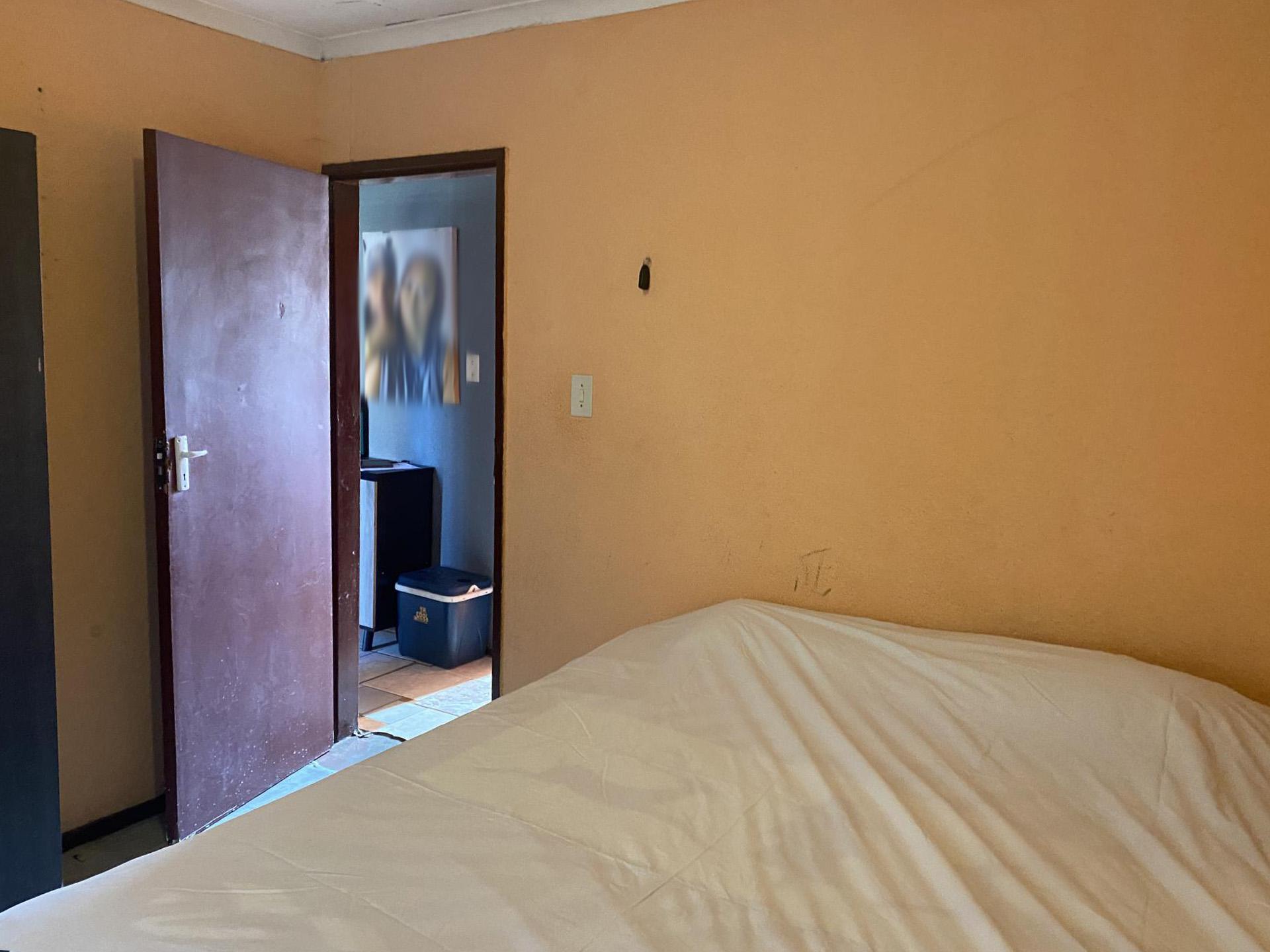 Bed Room 2 of property in Meriting