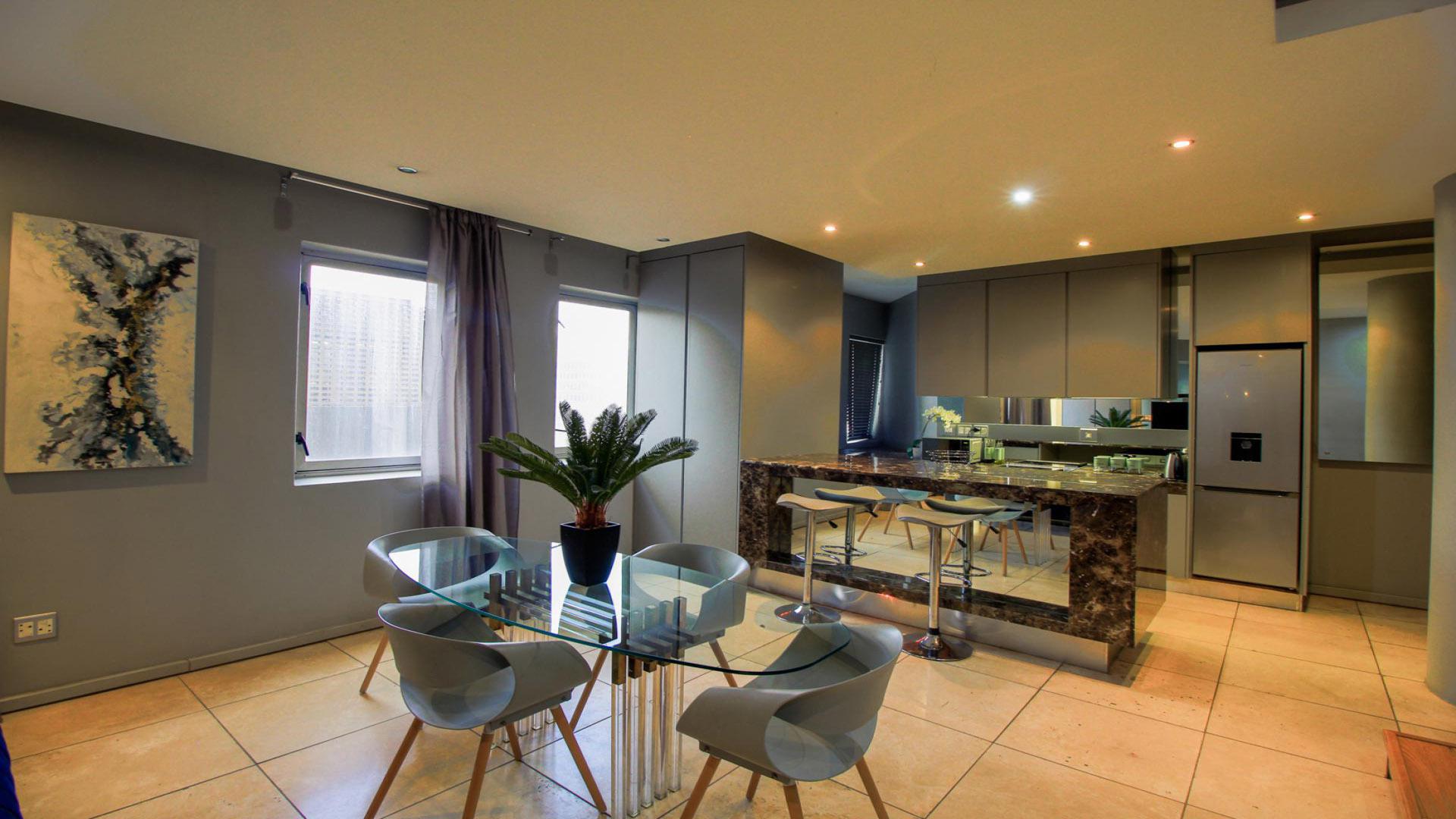 Dining Room - 12 square meters of property in Johannesburg Central