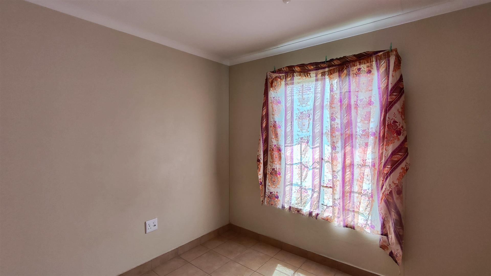 Bed Room 2 - 9 square meters of property in Palm Ridge