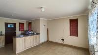 Lounges - 20 square meters of property in Palm Ridge