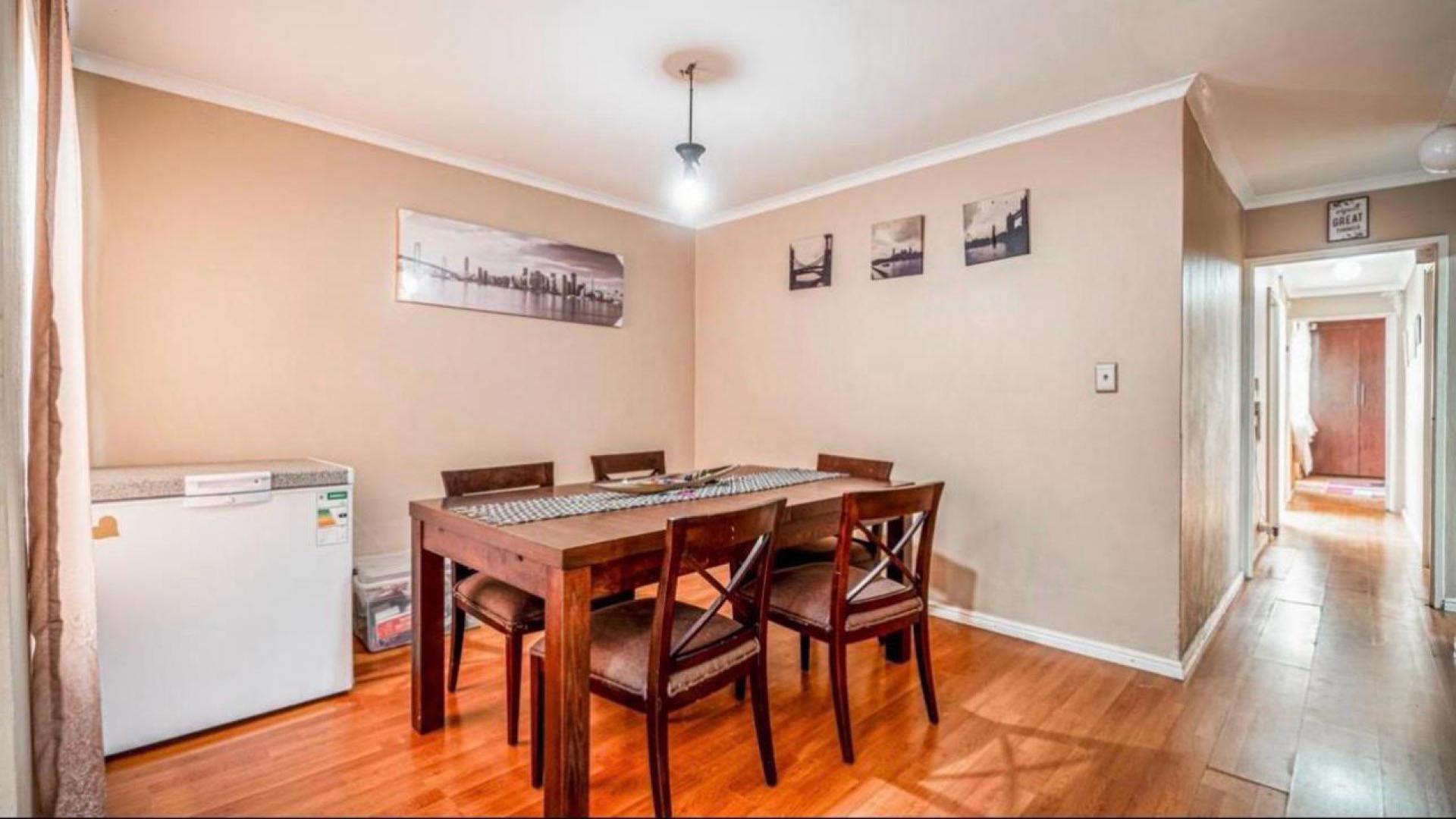 Dining Room of property in Mitchells Plain