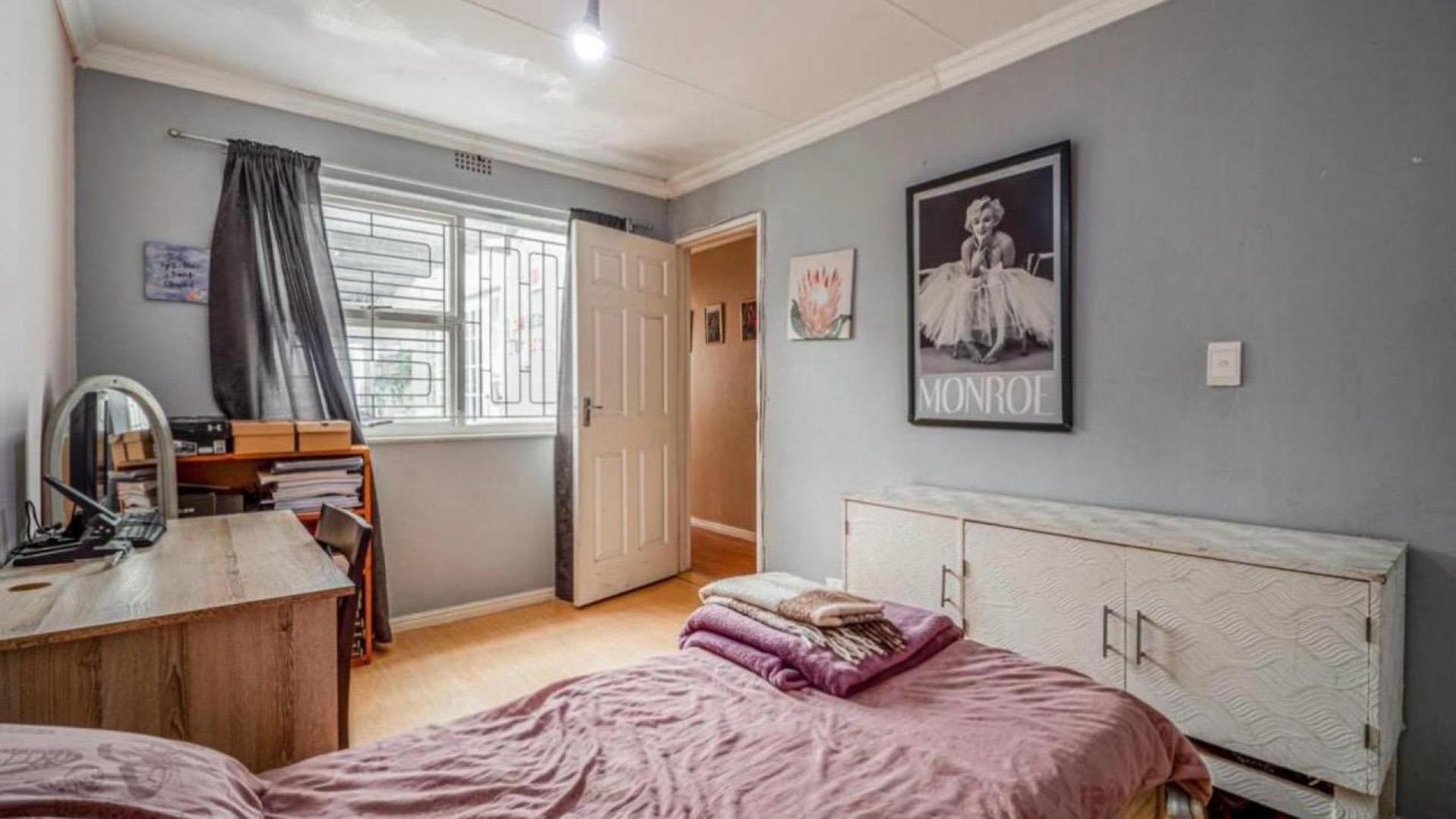 Bed Room 2 of property in Mitchells Plain