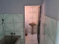  of property in Mlungisi