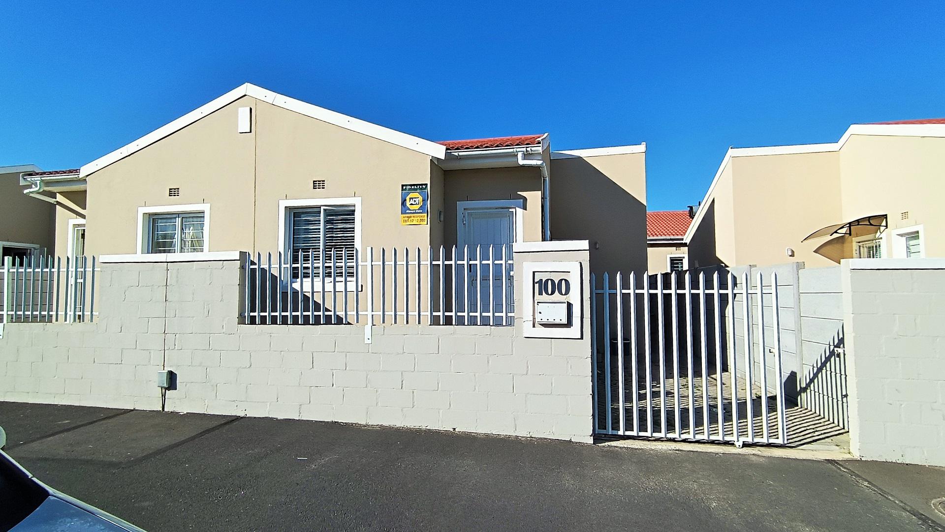 Front View of property in Cape Town Centre
