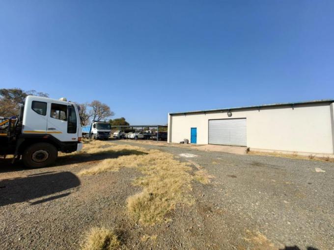 Smallholding for Sale For Sale in Mooinooi - MR646871