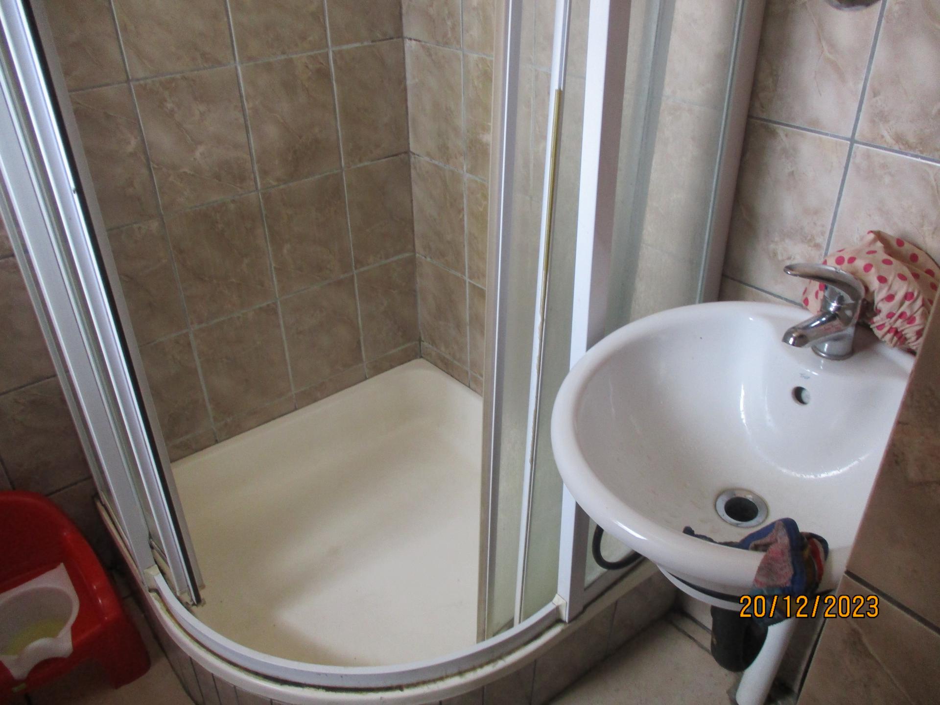  of property in Birchleigh North