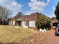 4 Bedroom 3 Bathroom House for Sale for sale in Brackenhurst