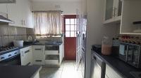 Kitchen - 9 square meters of property in Strand