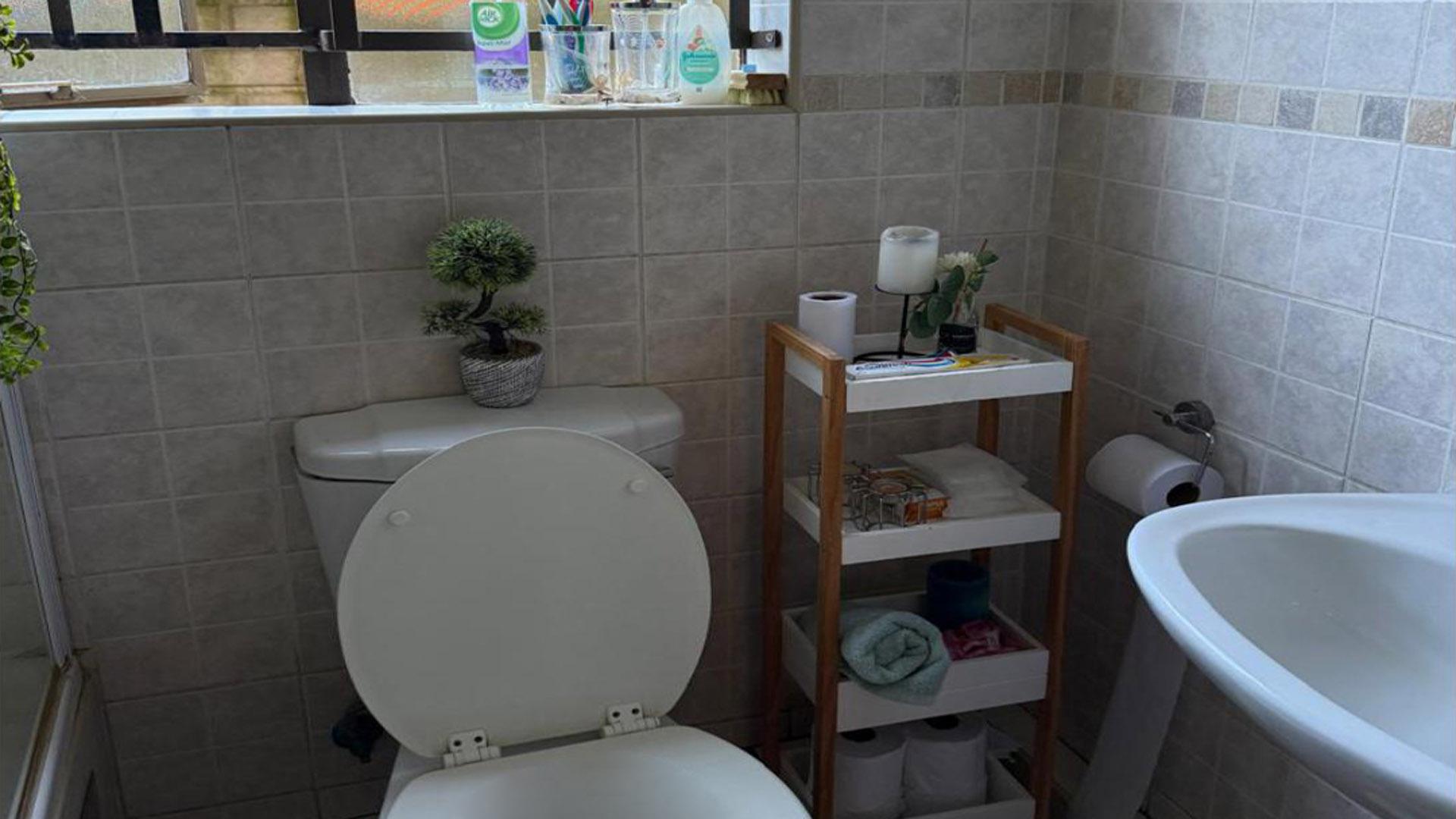 Bathroom 1 of property in Brits