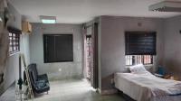 Bed Room 1 of property in KwaMashu